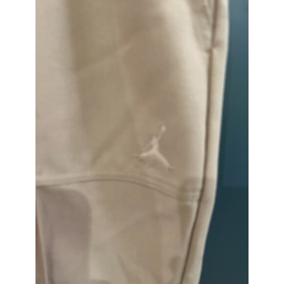 NEW Air Jordan Womens Woven Pleated Pants Size Medium Tan MSRP $99 - Picture 4 of 7